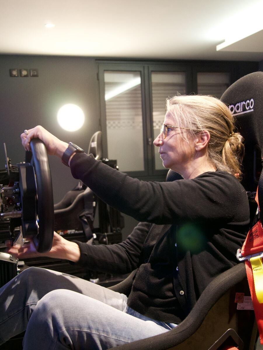 En immersion au volant — Soirée cohésion au simulateur à Lorient