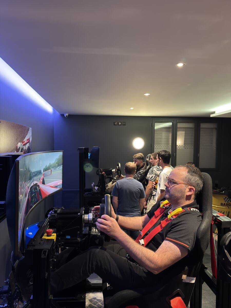 Sessions de pilotage — Soirée cohésion au simulateur à Lorient